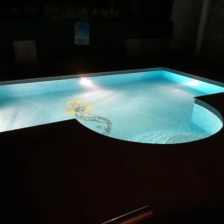 Iii Villa